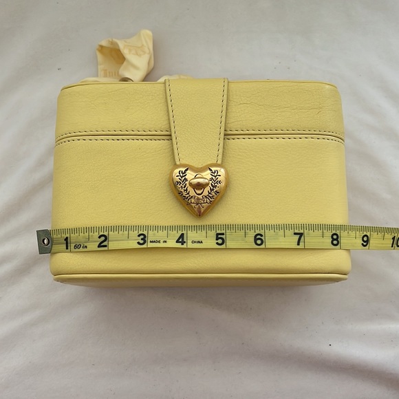 Juicy Couture Purse - Picture 13 of 13
